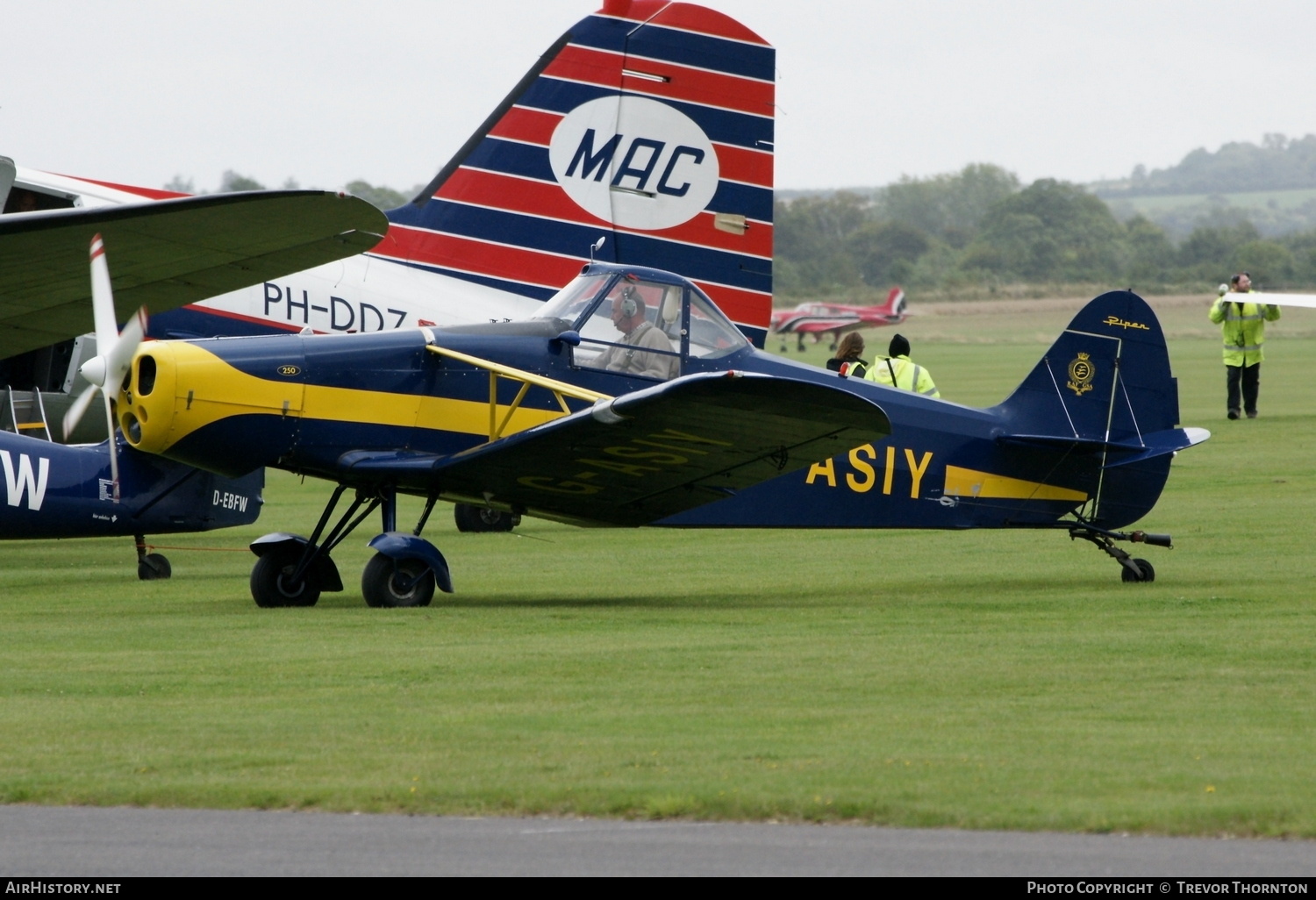 Aircraft Photo of G-ASIY | Piper PA-25-235 Pawnee | AirHistory.net #671999