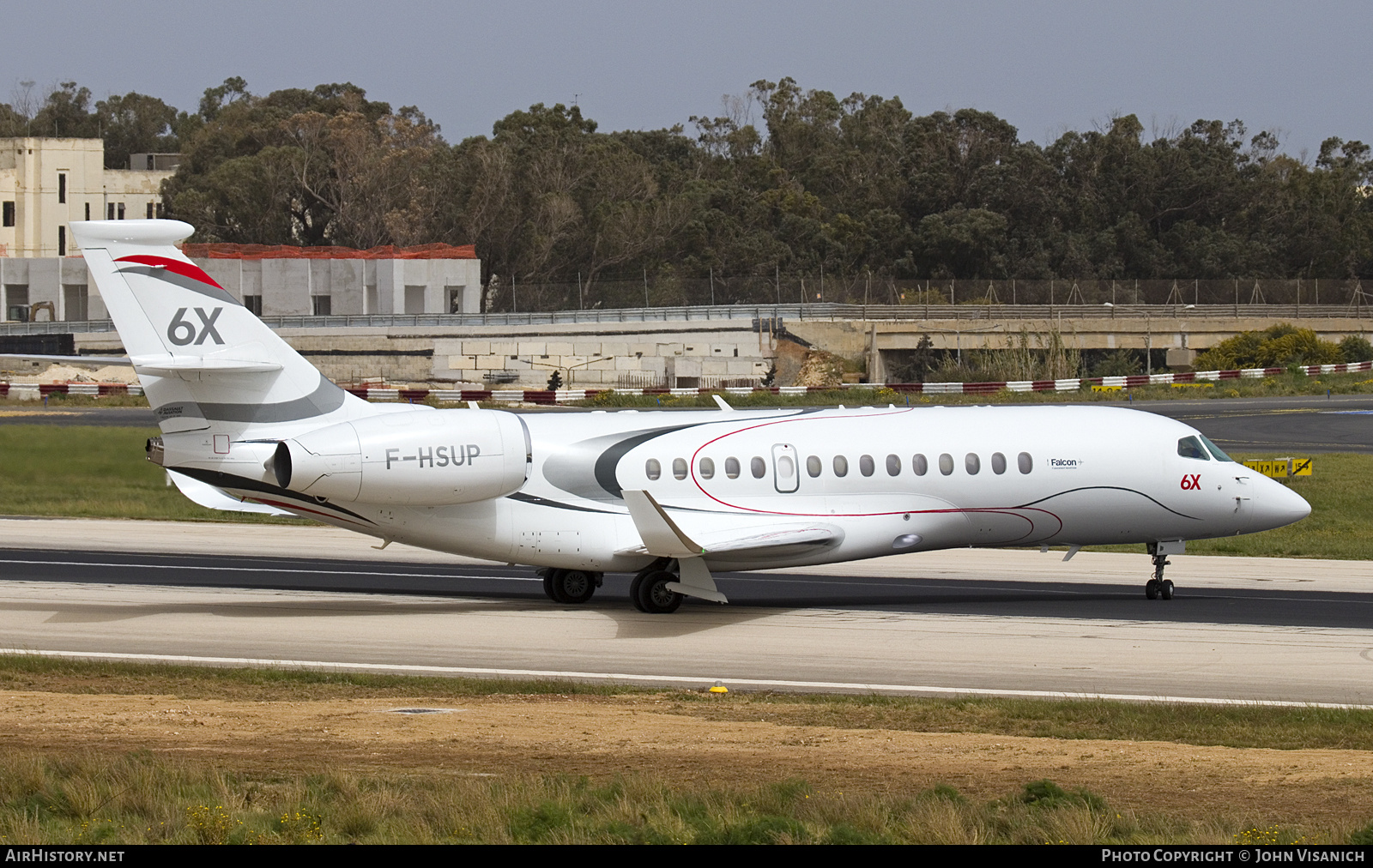 Aircraft Photo of F-HSUP | Dassault Falcon 6X | AirHistory.net #672004