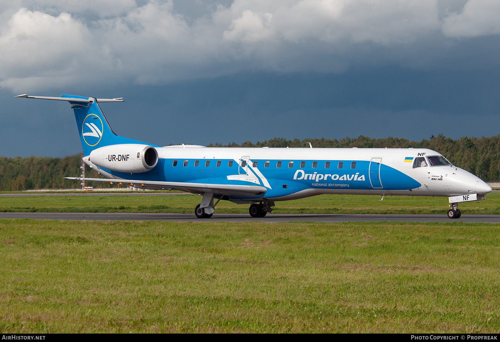 Aircraft Photo of UR-DNF | Embraer ERJ-145EU (EMB-145EU) | Dniproavia | AirHistory.net #672025