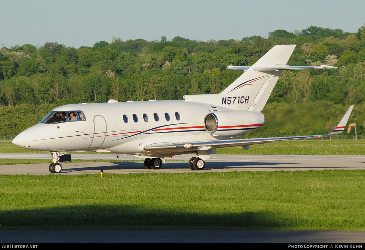 Aircraft Photo of N571CH | Raytheon Hawker 800XP2 | AirHistory.net #672169