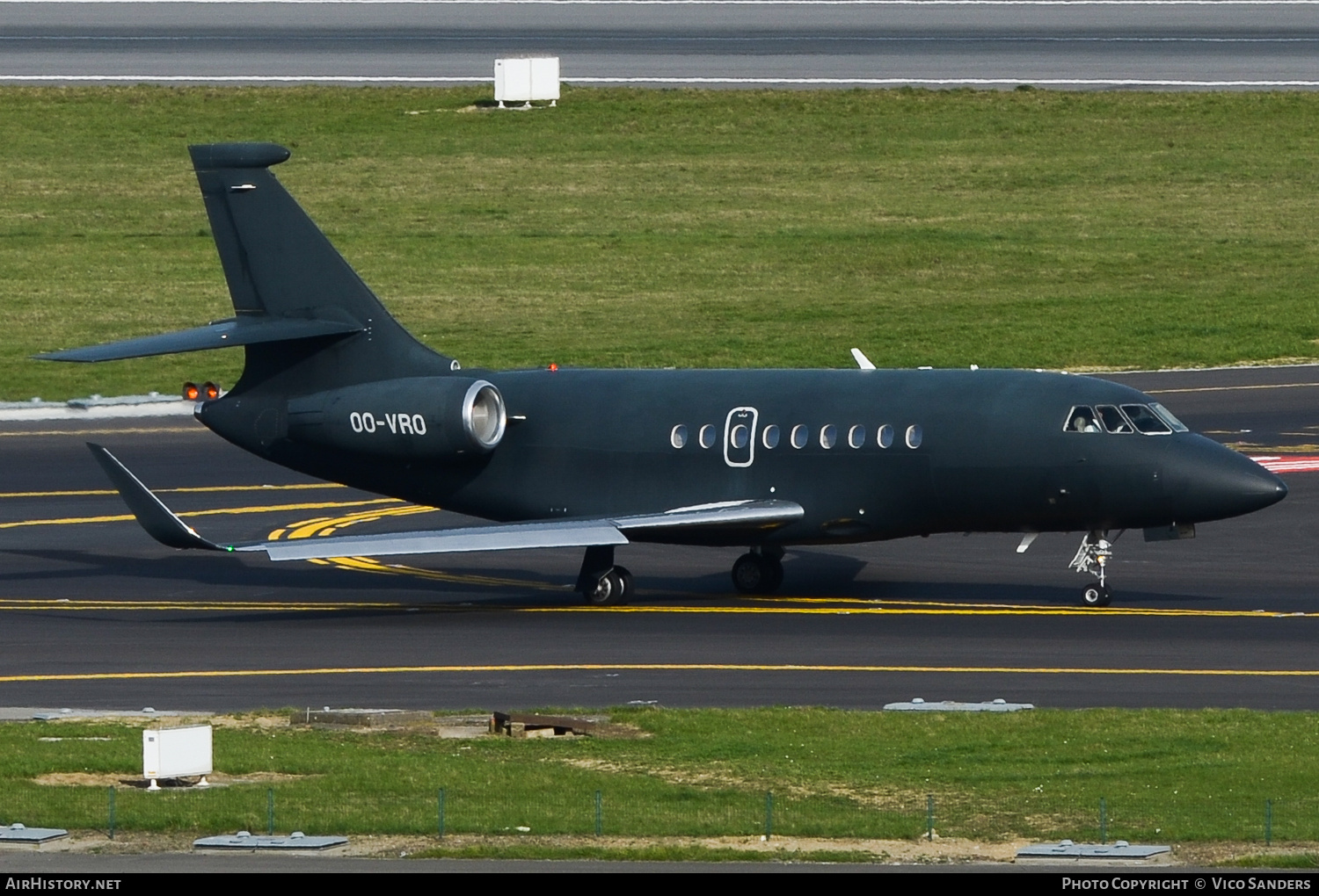 Aircraft Photo of OO-VRO | Dassault Falcon 2000LX | AirHistory.net #672178