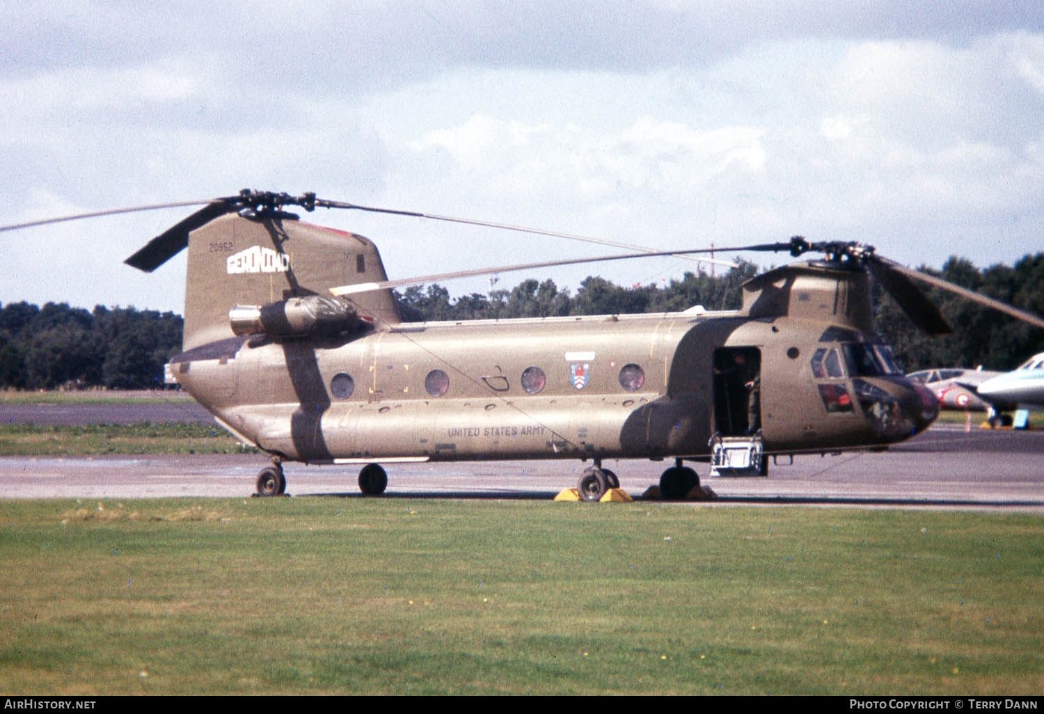 Aircraft Photo of 71-20952 / 20952 | Boeing Vertol CH-47C Chinook | USA - Army | AirHistory.net #672197
