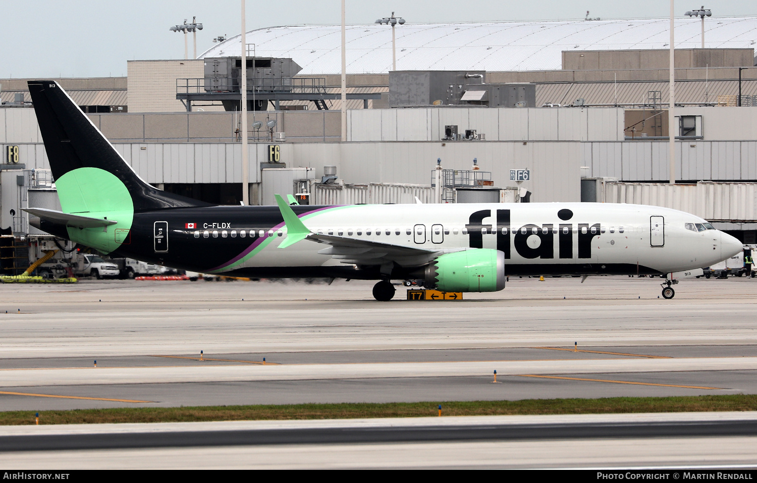 Aircraft Photo of C-FLDX | Boeing 737-8 Max 8 | Flair Airlines | AirHistory.net #672256