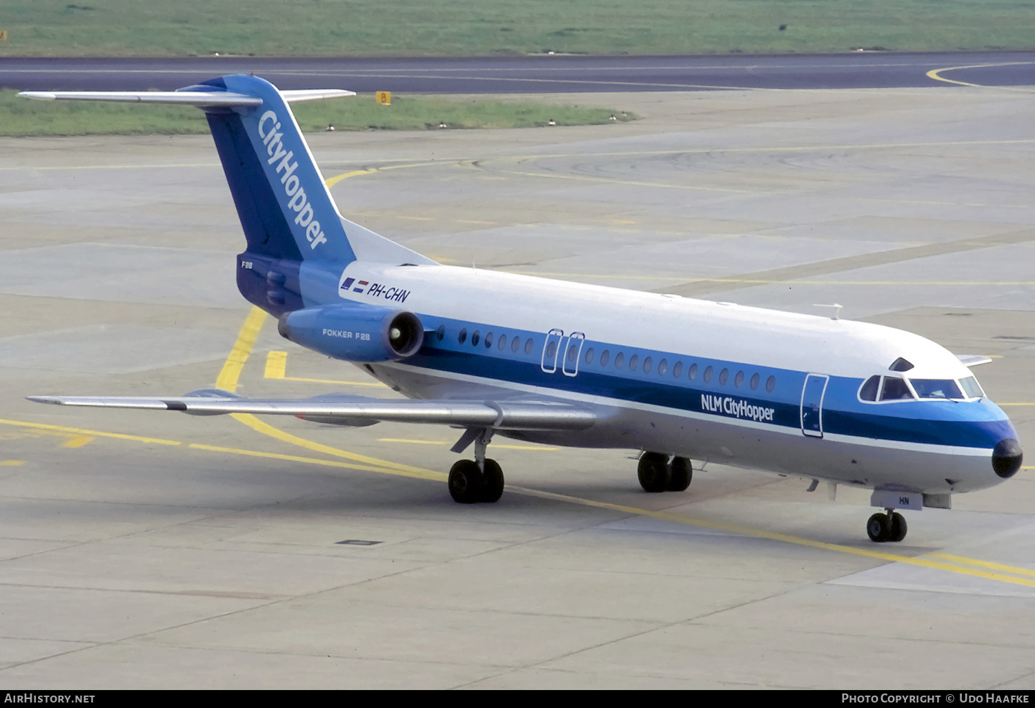 Aircraft Photo of PH-CHN | Fokker F28-4000 Fellowship | NLM Cityhopper | AirHistory.net #672321