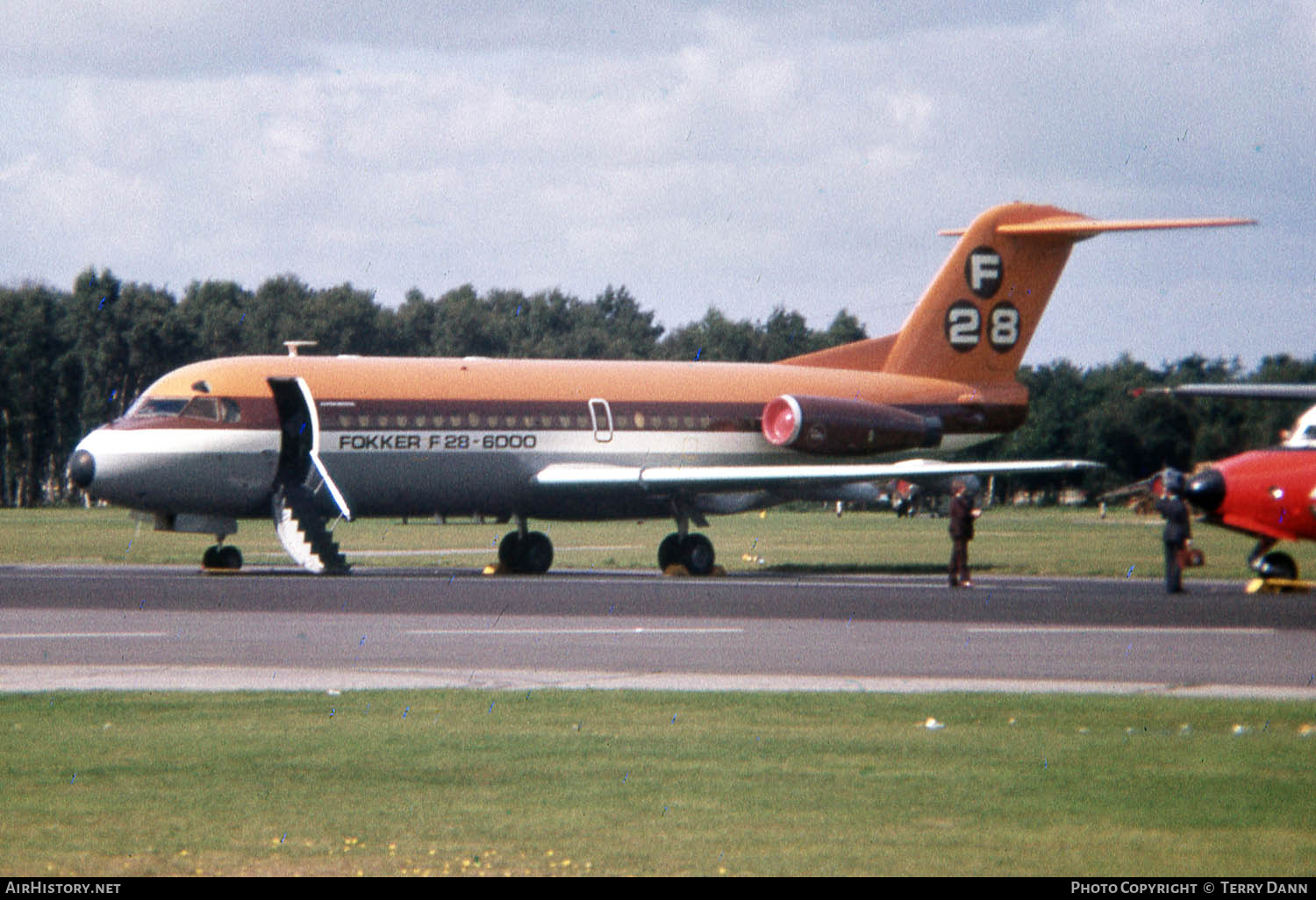 Aircraft Photo of PH-JHG | Fokker F28-6000 Fellowship | Fokker | AirHistory.net #672326