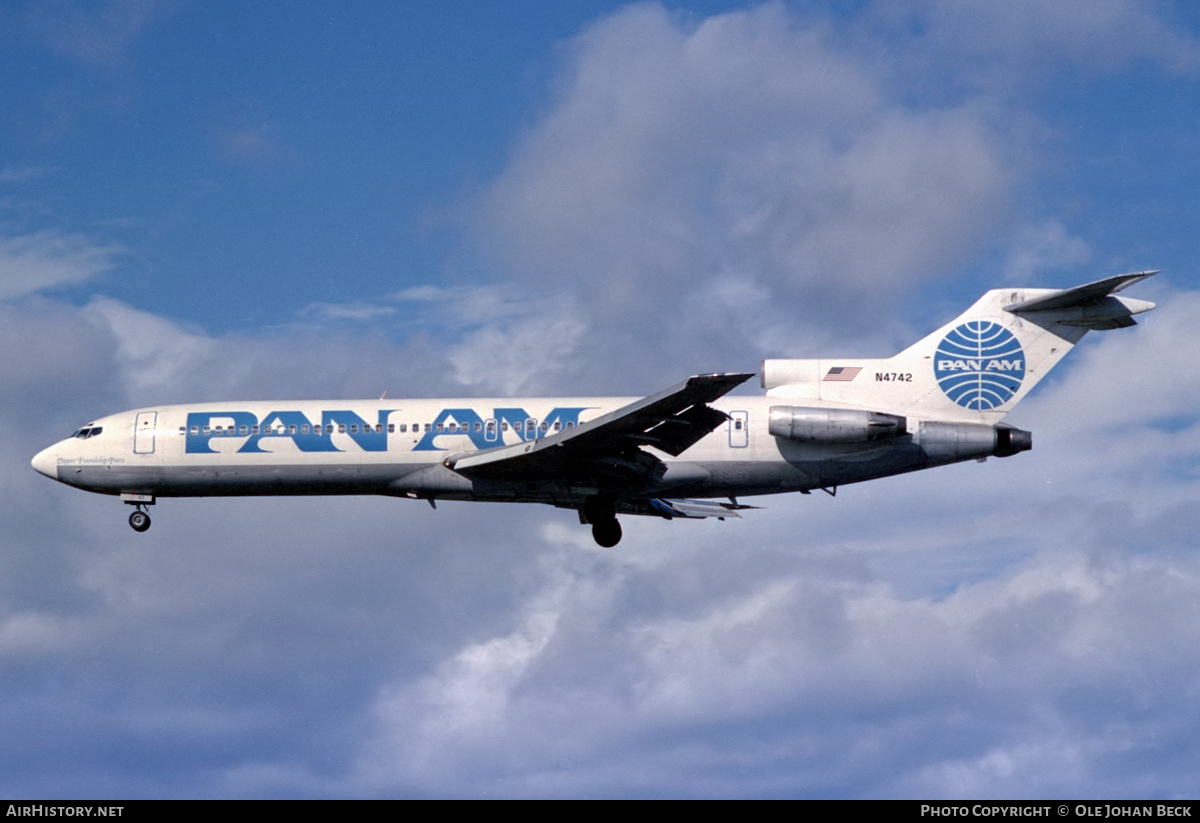 Aircraft Photo of N4742 | Boeing 727-235 | Pan American World Airways - Pan Am | AirHistory.net #672397