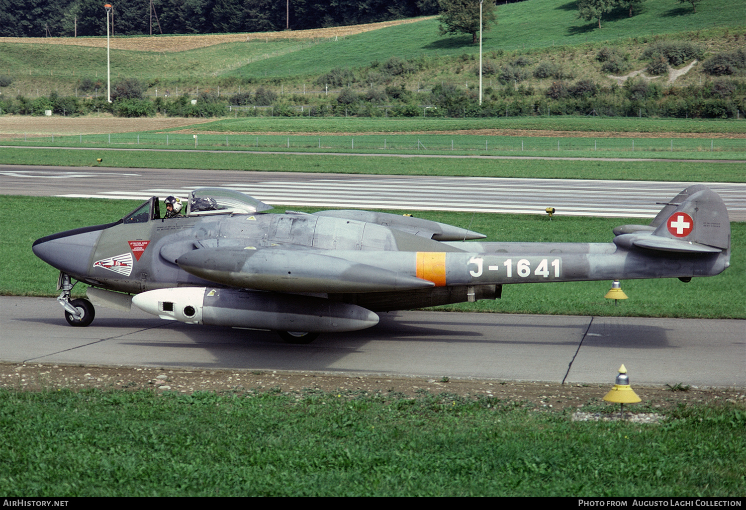 Aircraft Photo of J-1641 | De Havilland D.H. 112 Venom FB1R | Switzerland - Air Force | AirHistory.net #672419