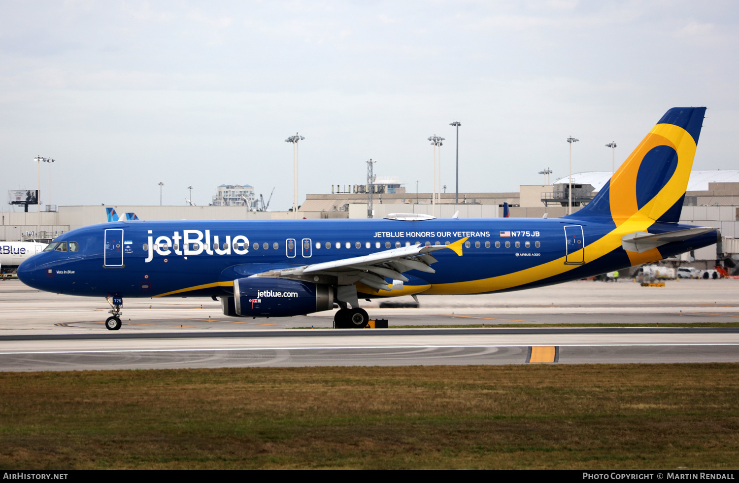 Aircraft Photo of N775JB | Airbus A320-232 | JetBlue Airways | AirHistory.net #672429