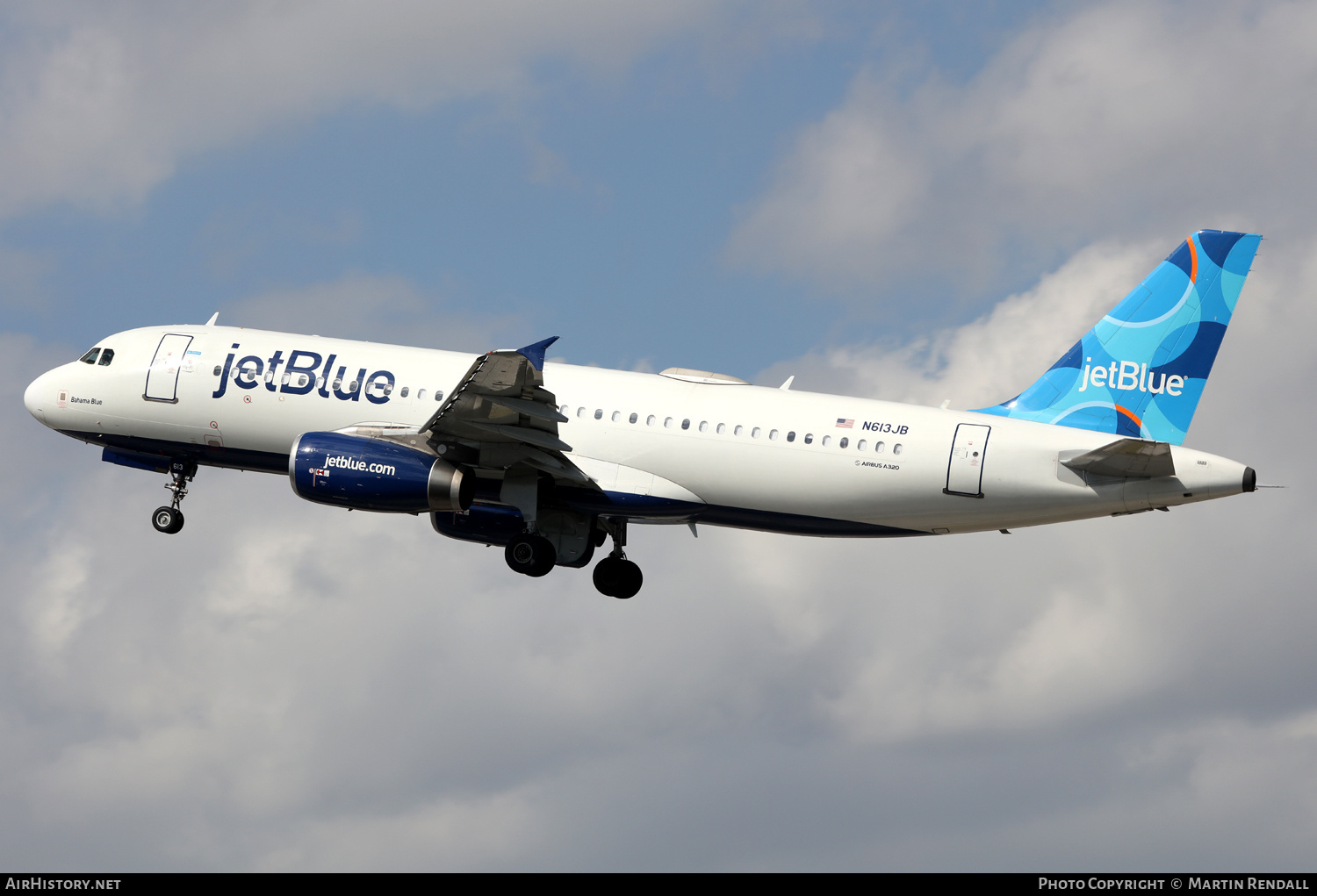 Aircraft Photo of N613JB | Airbus A320-232 | JetBlue Airways | AirHistory.net #672432