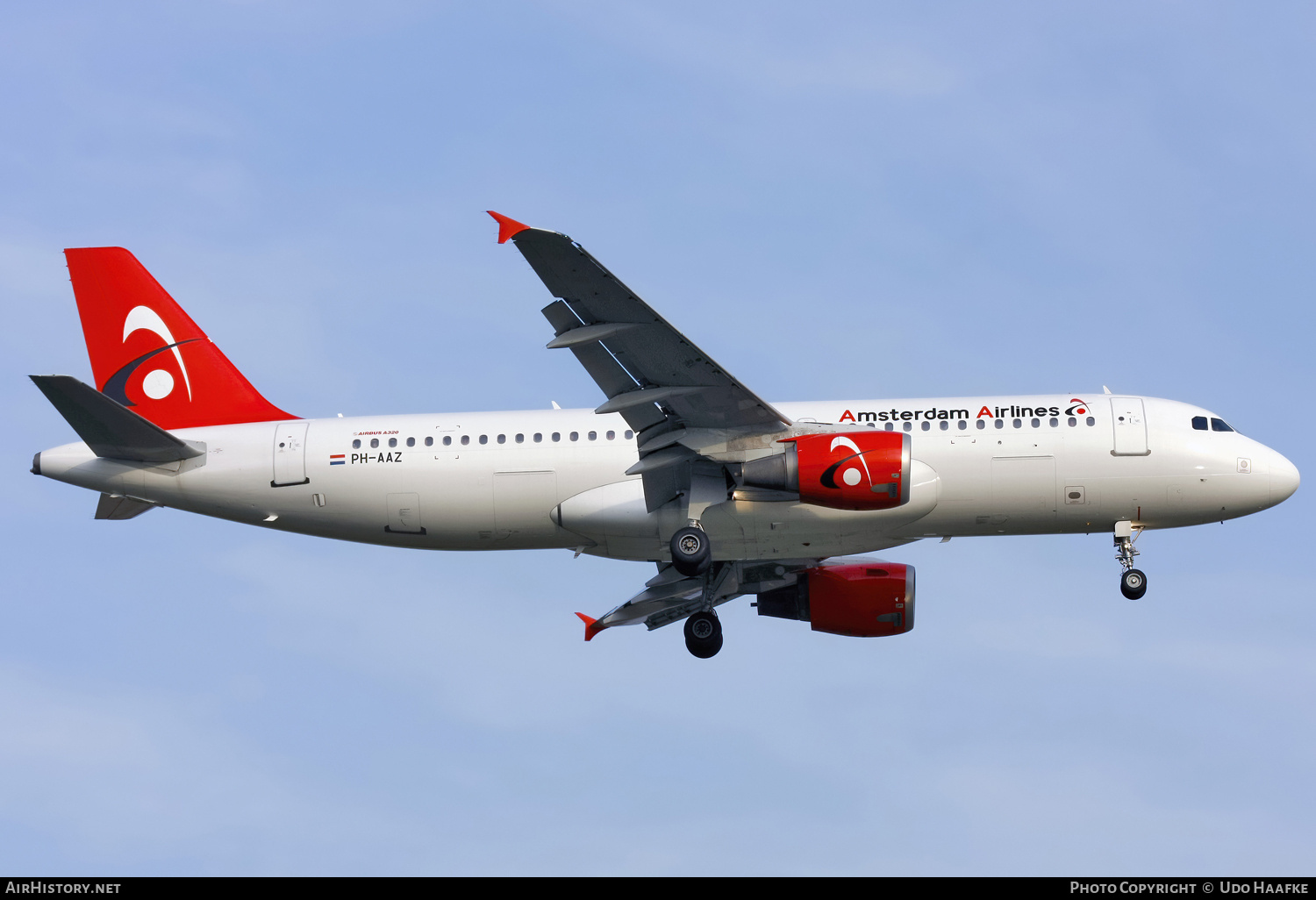 Aircraft Photo of PH-AAZ | Airbus A320-211 | Amsterdam Airlines | AirHistory.net #672437