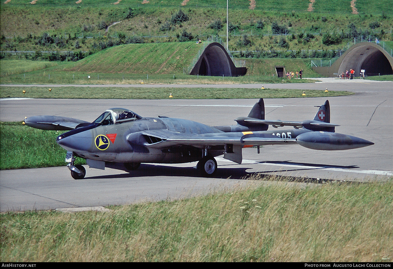 Aircraft Photo of J-1605 | De Havilland D.H. 112 Venom FB50 | Switzerland - Air Force | AirHistory.net #672453