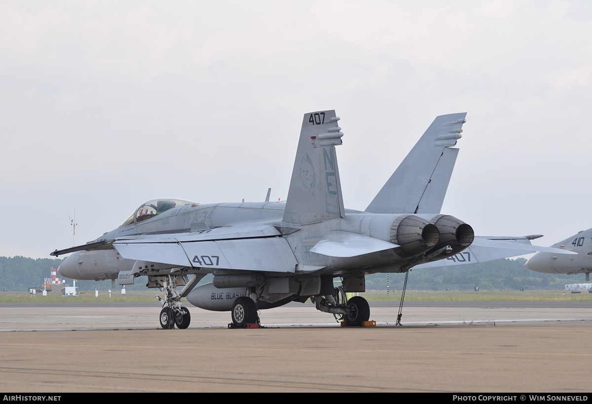 Aircraft Photo of 165403 | McDonnell Douglas F/A-18C Hornet | USA - Navy | AirHistory.net #672502