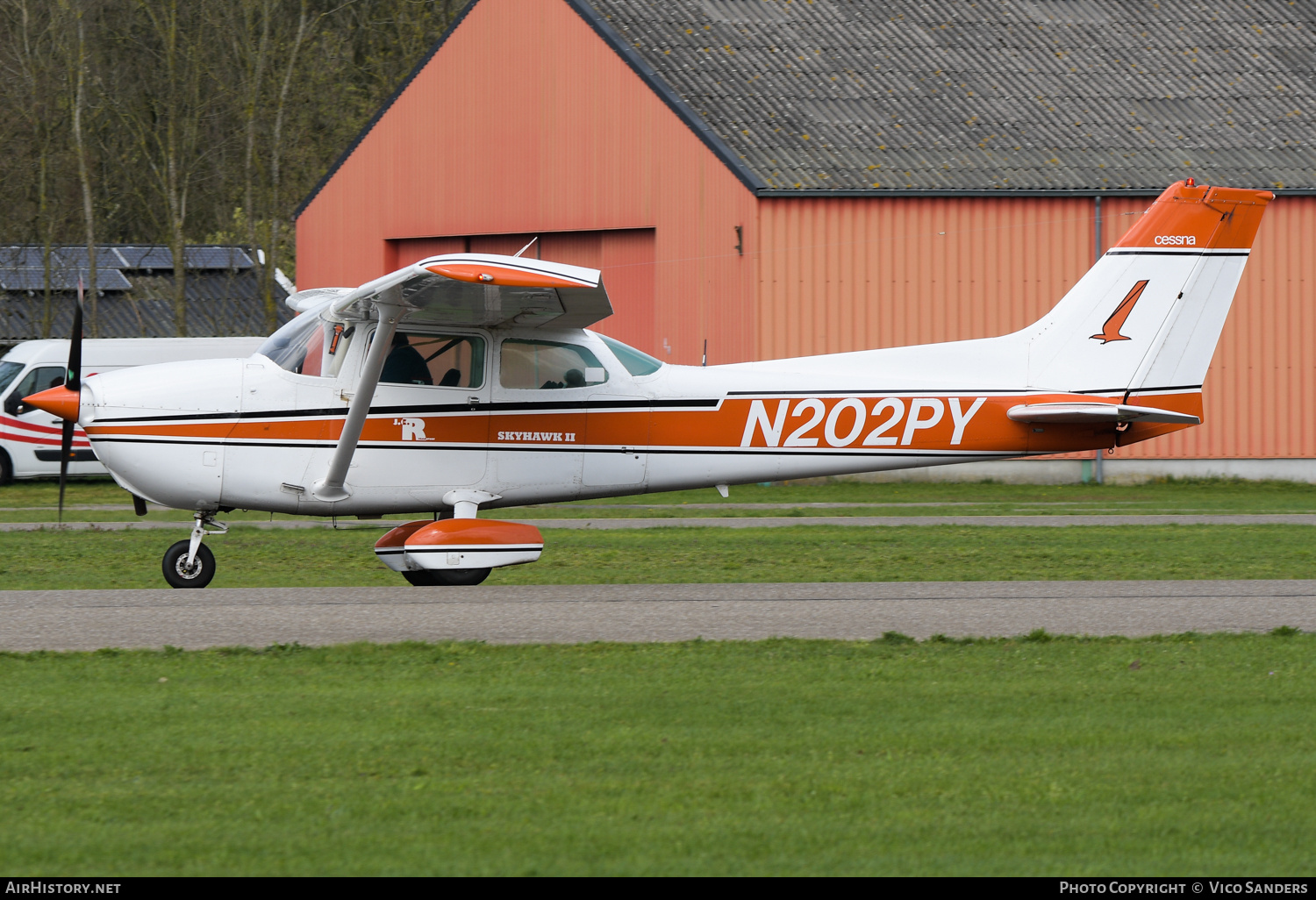 Aircraft Photo of N202PY | Cessna 172N Skyhawk II | JCR Transport | AirHistory.net #672659