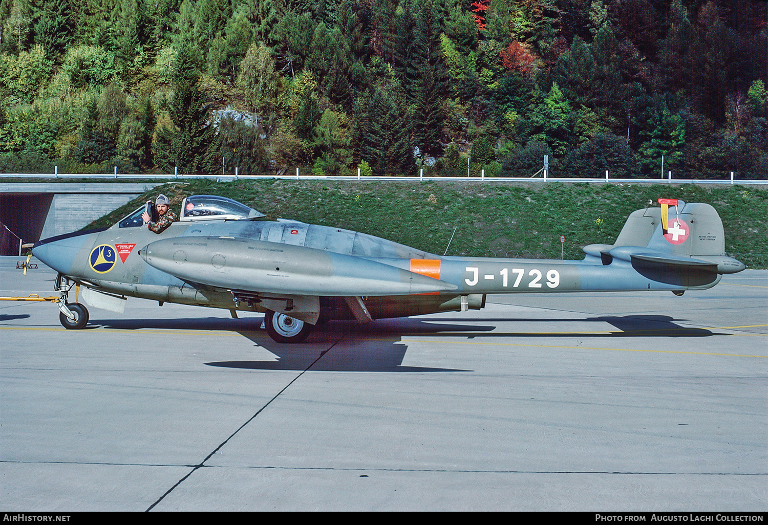 Aircraft Photo of J-1729 | De Havilland D.H. 112 Venom FB54 | Switzerland - Air Force | AirHistory.net #672683