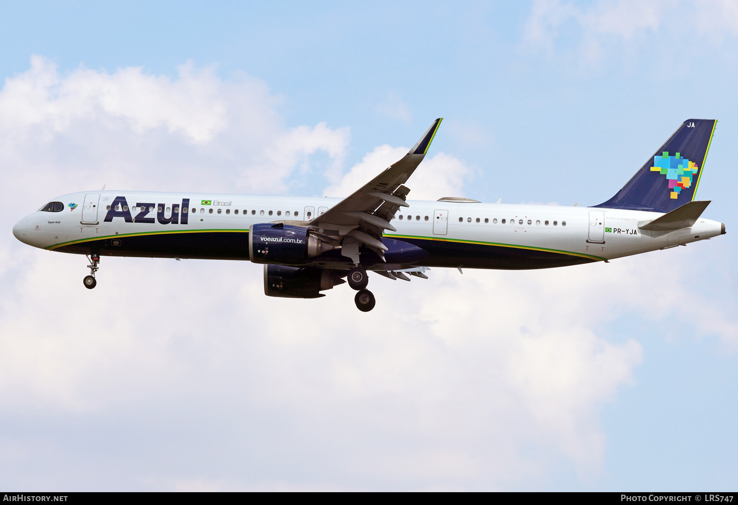 Aircraft Photo of PR-YJA | Airbus A321-251NX | Azul Linhas Aéreas Brasileiras | AirHistory.net #672720