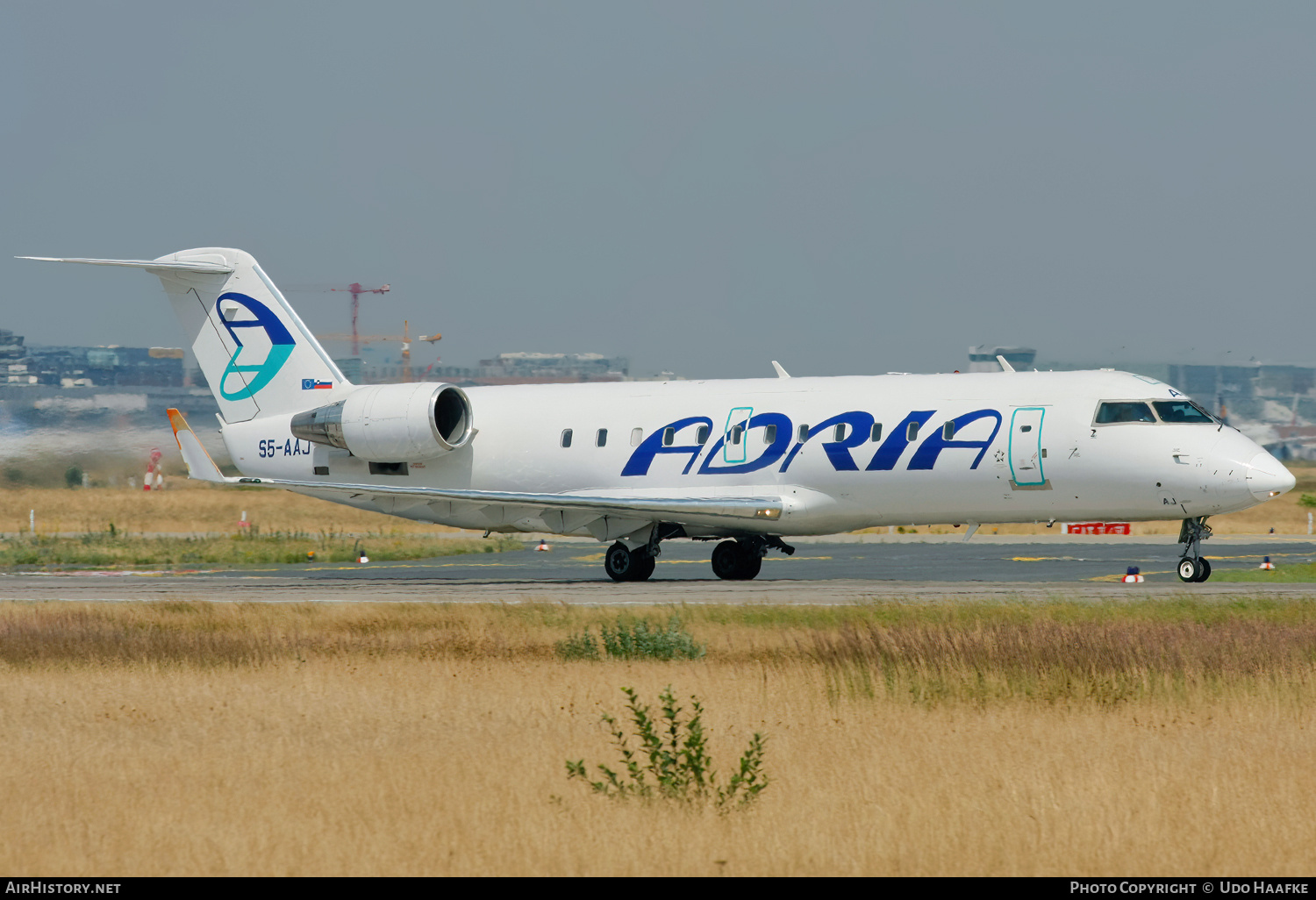 Aircraft Photo of S5-AAJ | Bombardier CRJ-200ER (CL-600-2B19) | Adria Airways | AirHistory.net #672782