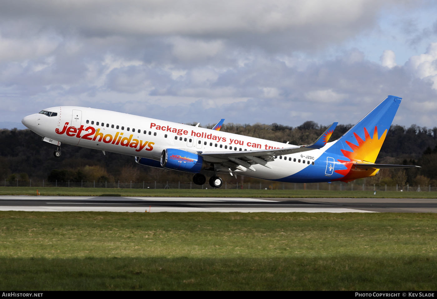 Aircraft Photo of G-JZDC | Boeing 737-82R | Jet2 Holidays | AirHistory.net #672817