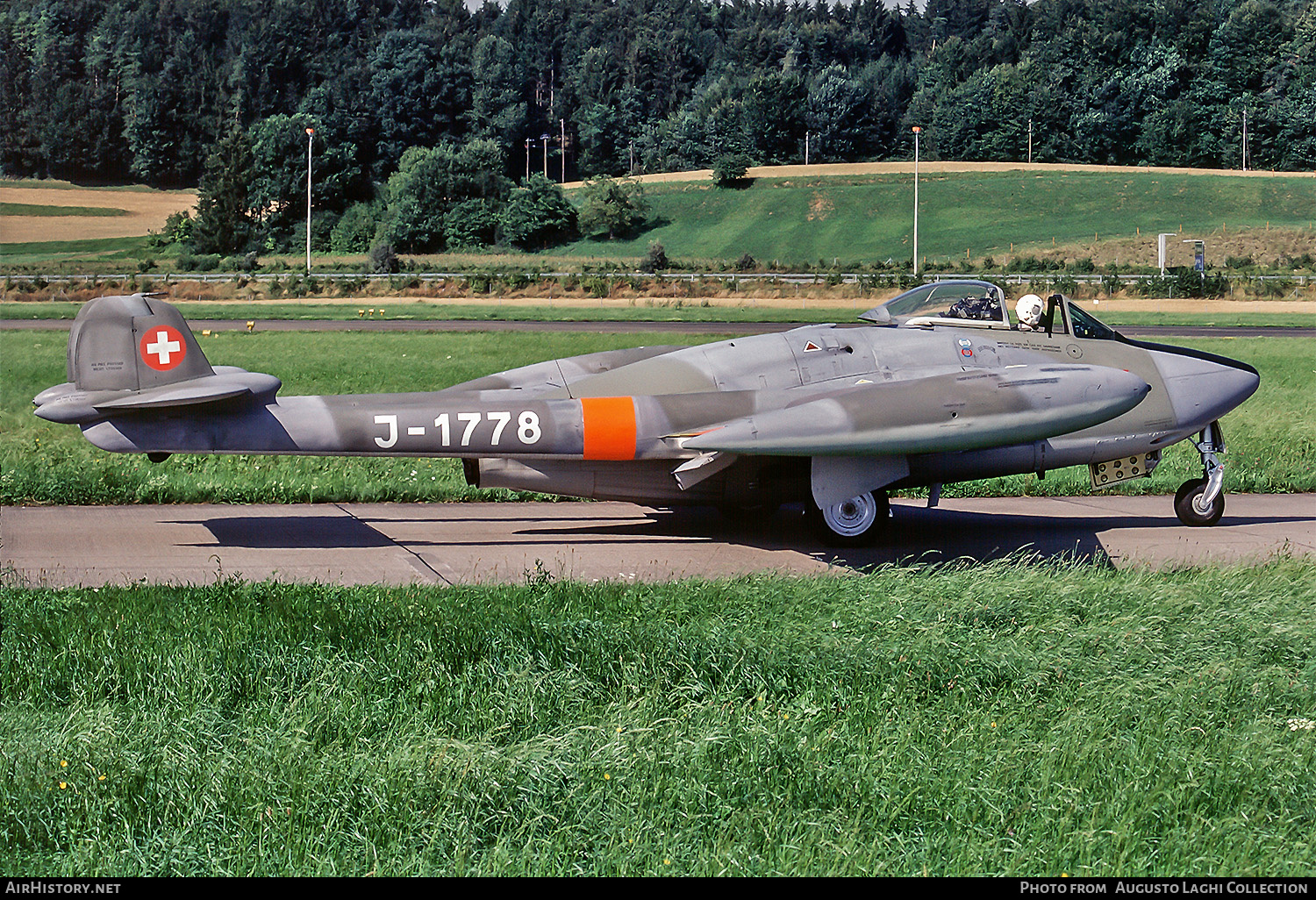 Aircraft Photo of J-1778 | De Havilland D.H. 112 Venom FB54 | Switzerland - Air Force | AirHistory.net #672833