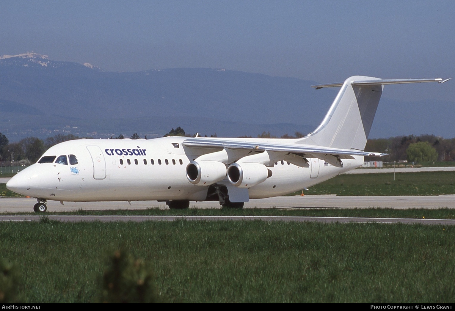 Aircraft Photo of HB-IXW | British Aerospace Avro 146-RJ100 | Crossair | AirHistory.net #672862