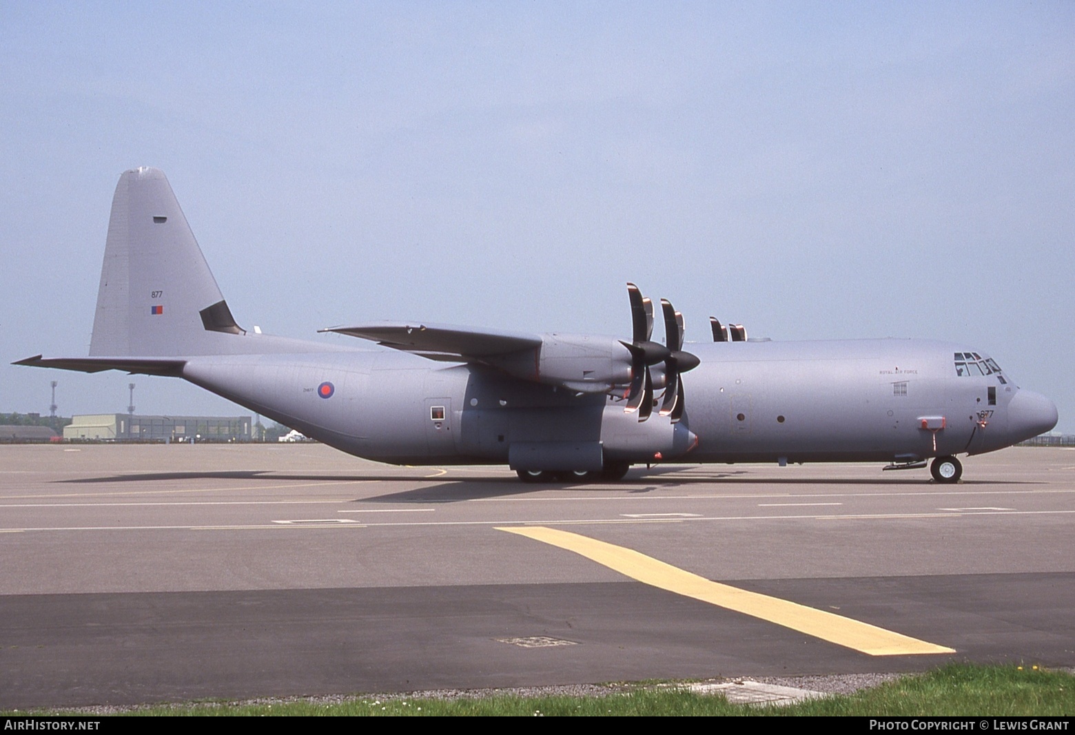 Aircraft Photo of ZH877 | Lockheed Martin C-130J-30 Hercules C4 | UK - Air Force | AirHistory.net #672970