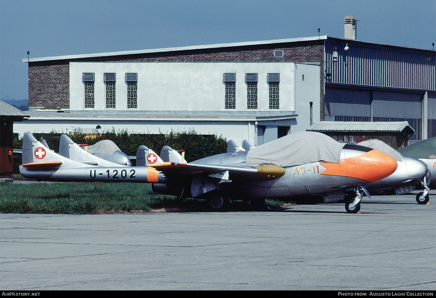 Aircraft Photo of U-1202 | De Havilland D.H. 115 Vampire T55 | Switzerland - Air Force | AirHistory.net #672971