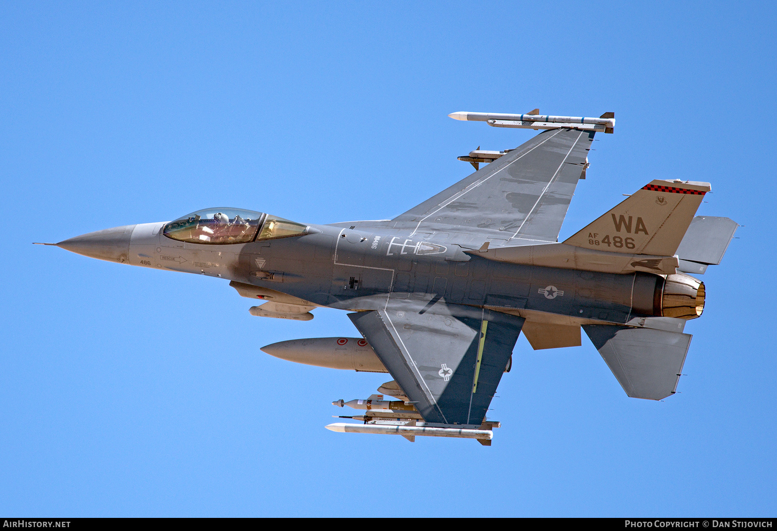 Aircraft Photo of 88-0486 / AF88-486 | General Dynamics F-16CM Fighting Falcon | USA - Air Force | AirHistory.net #673025