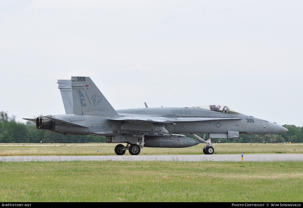 Aircraft Photo of 164201 | McDonnell Douglas F/A-18C Hornet | USA - Navy | AirHistory.net #673040