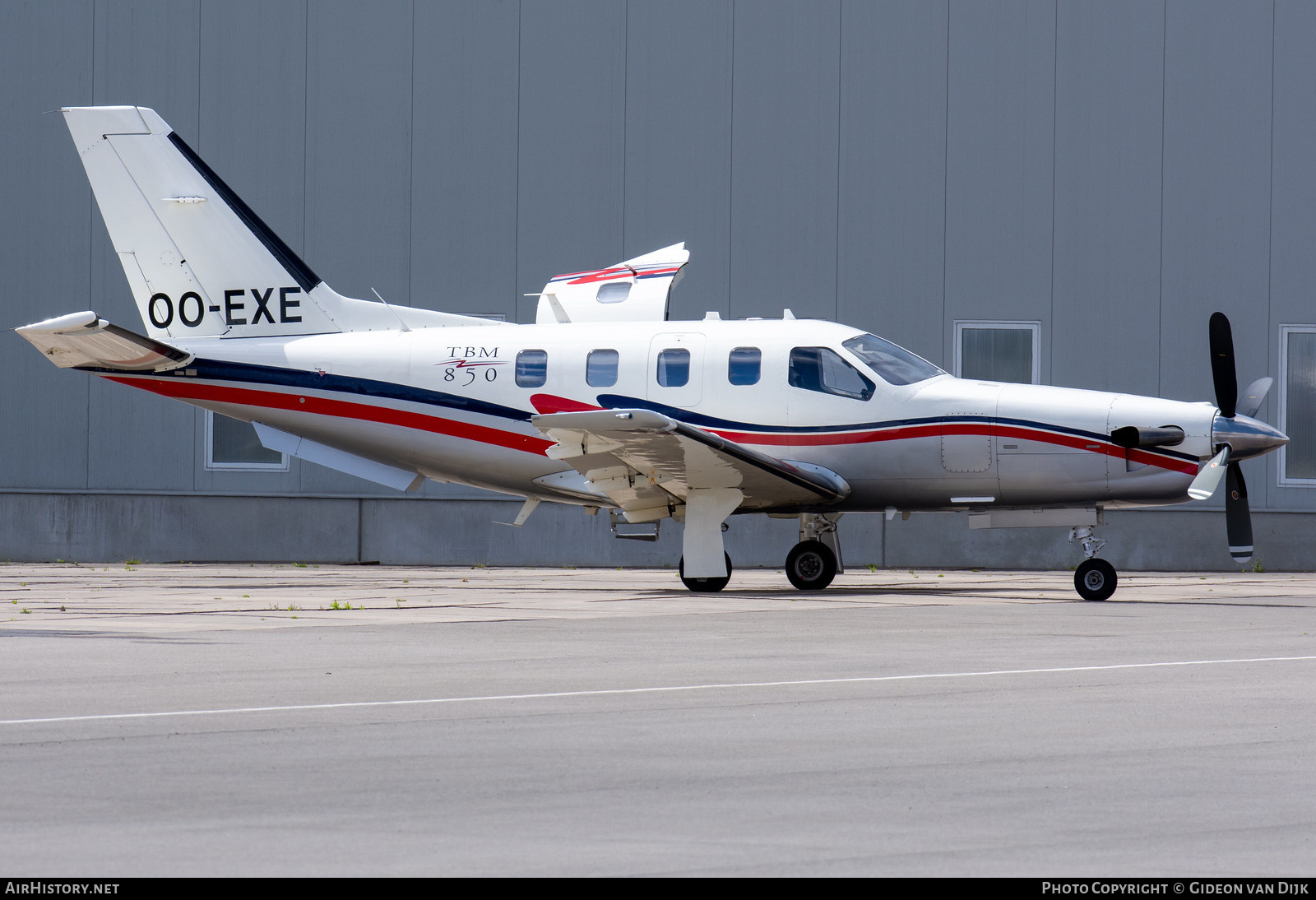 Aircraft Photo of OO-EXE | Socata TBM-850 (700N) | AirHistory.net #673054