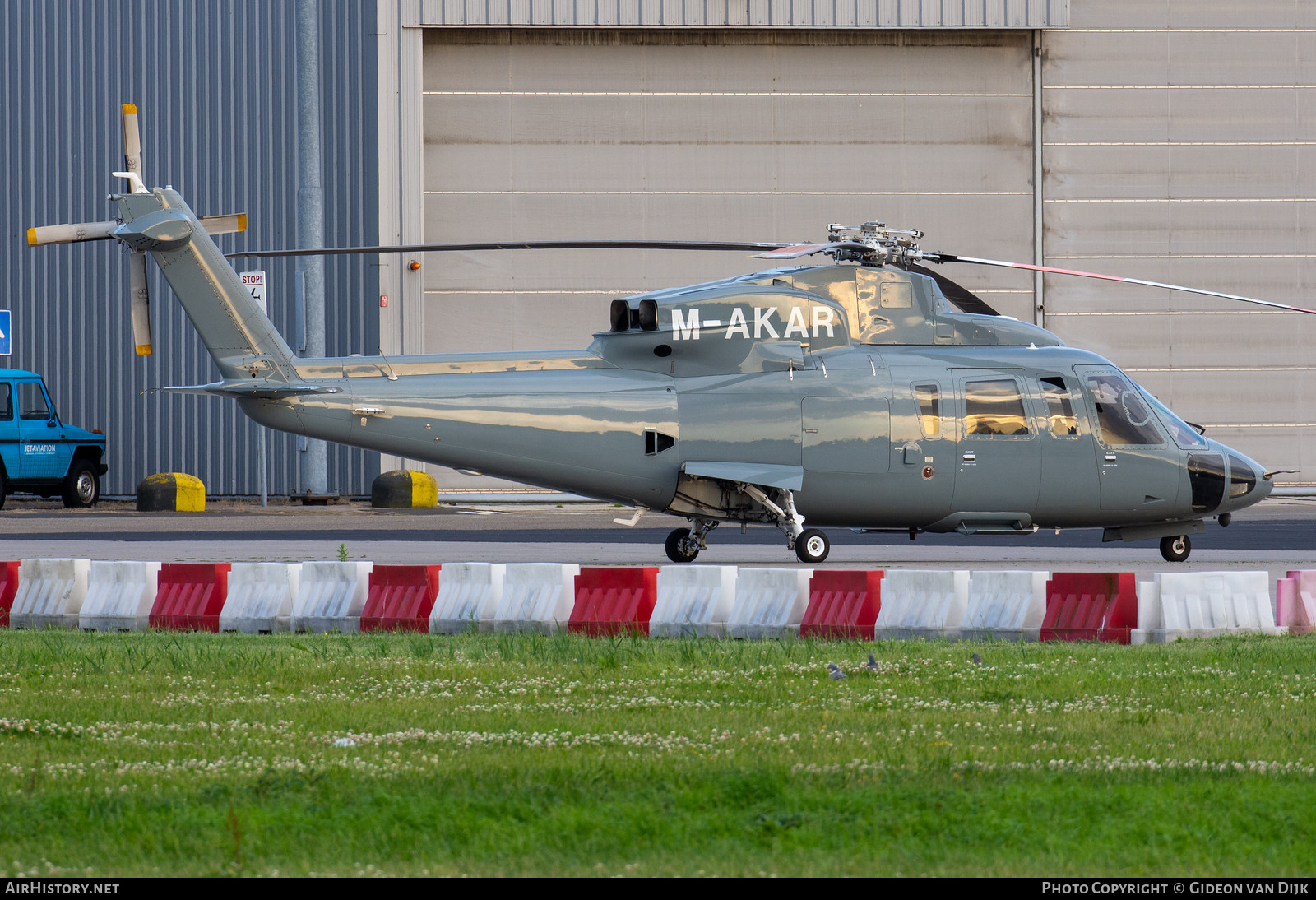 Aircraft Photo of M-AKAR | Sikorsky S-76C Spirit | AirHistory.net #673083