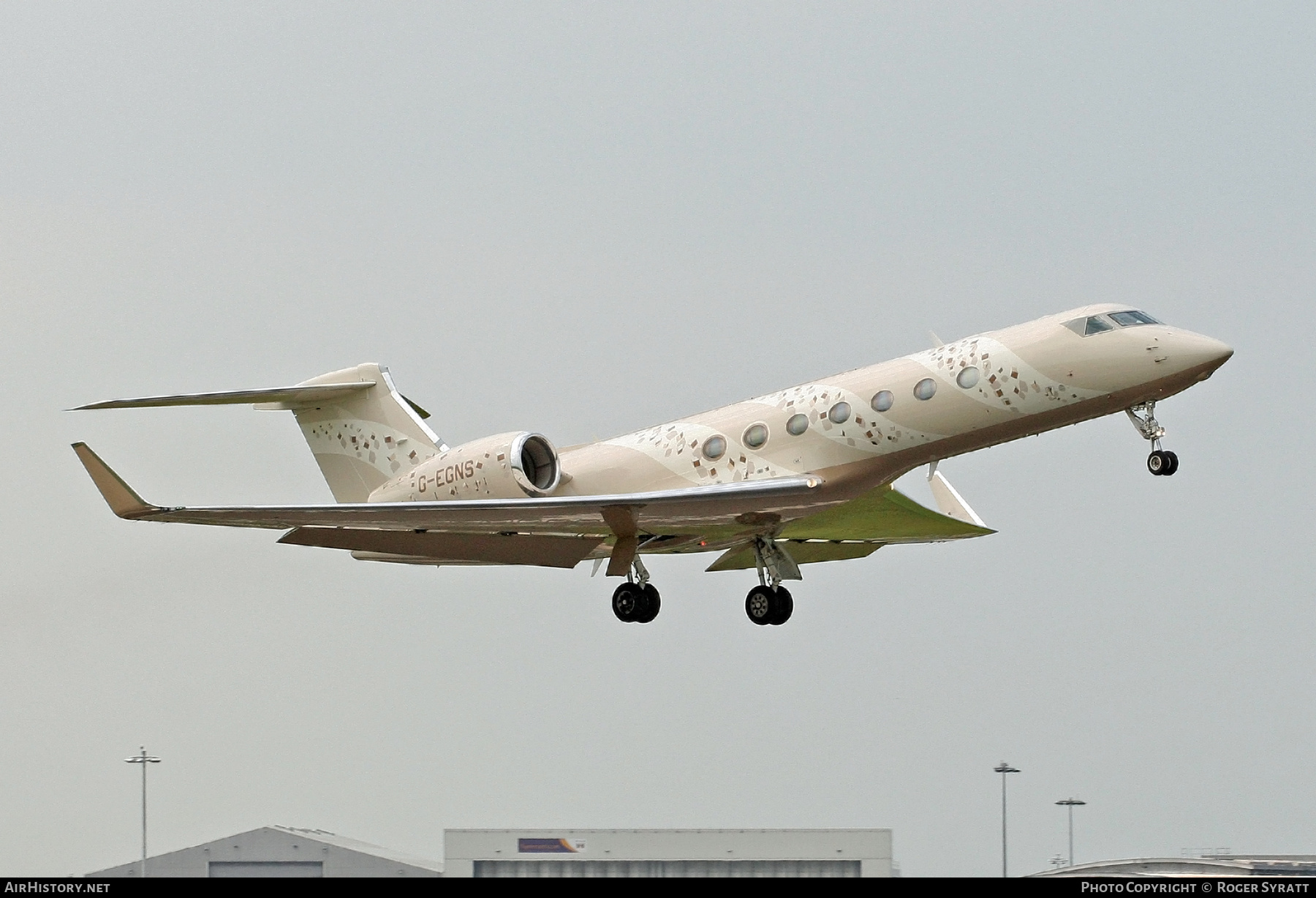 Aircraft Photo of G-EGNS | Gulfstream Aerospace G-V-SP Gulfstream G550 | AirHistory.net #673086