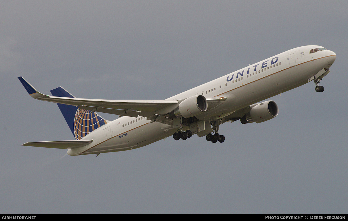 Aircraft Photo of N663UA | Boeing 767-322/ER | United Airlines | AirHistory.net #673092