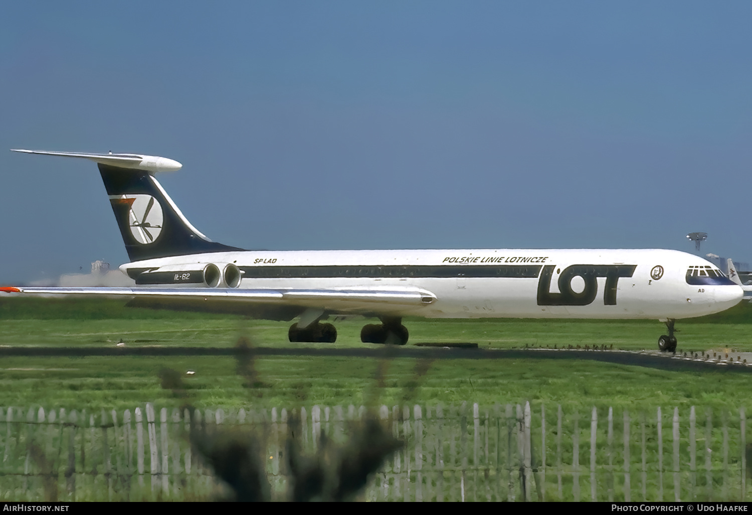 Aircraft Photo of SP-LAD | Ilyushin Il-62 | LOT Polish Airlines - Polskie Linie Lotnicze | AirHistory.net #673107