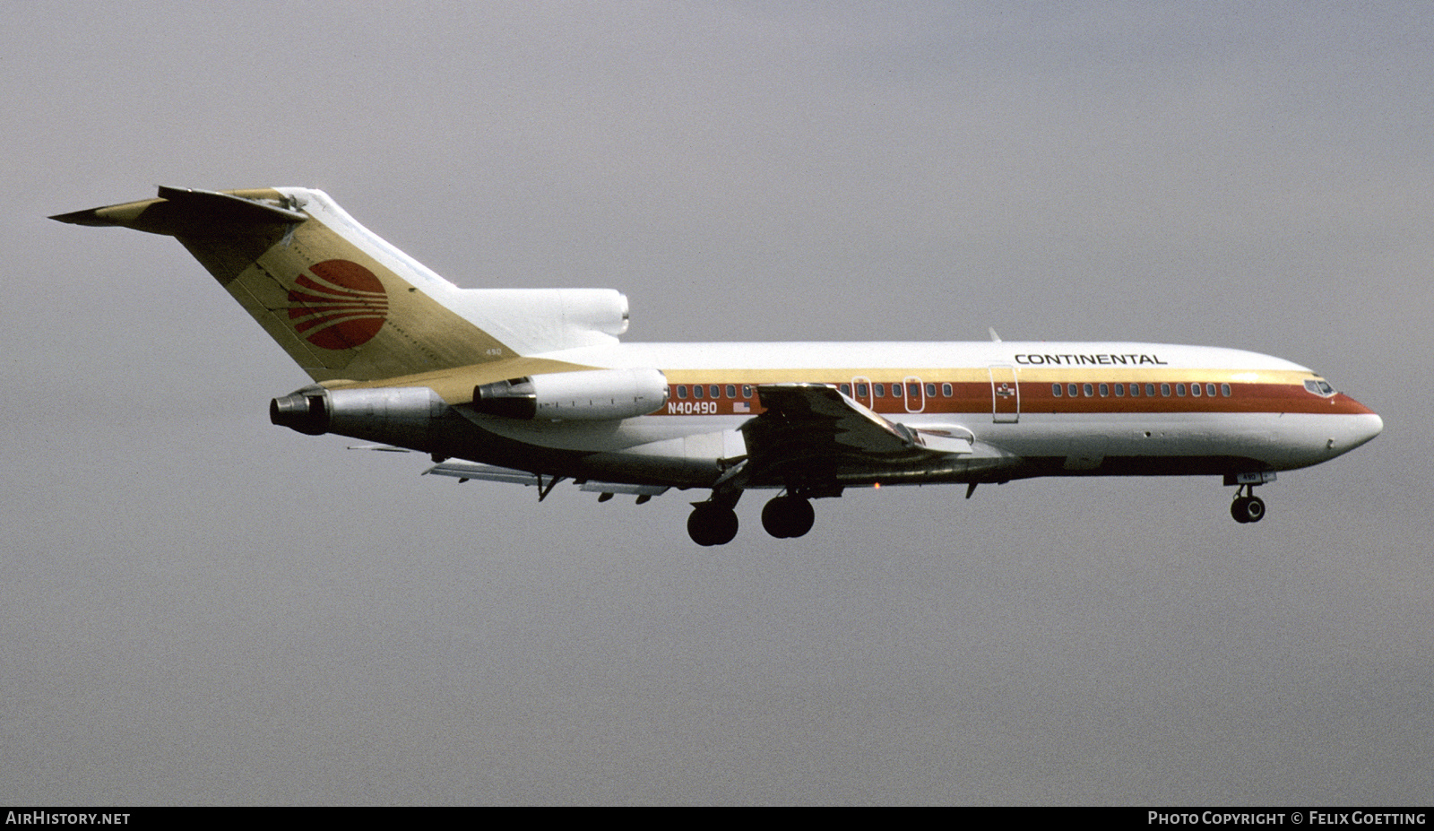 Aircraft Photo of N40490 | Boeing 727-22 | Continental Airlines | AirHistory.net #673119