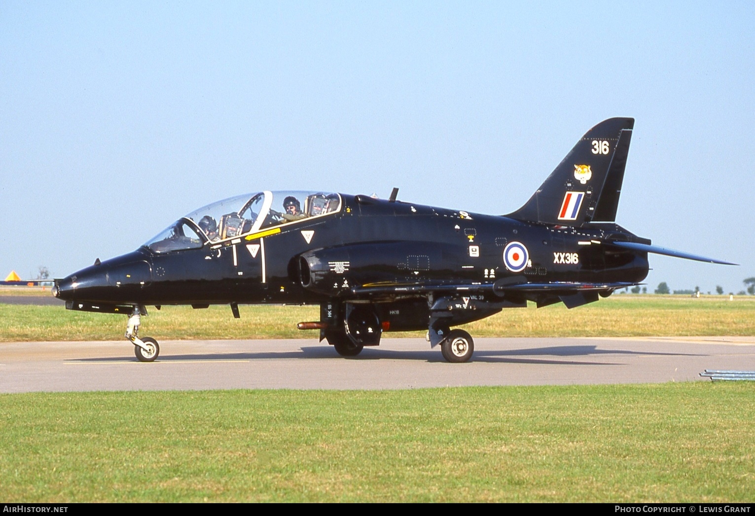 Aircraft Photo of XX316 | British Aerospace Hawk T.1A | UK - Air Force | AirHistory.net #673197