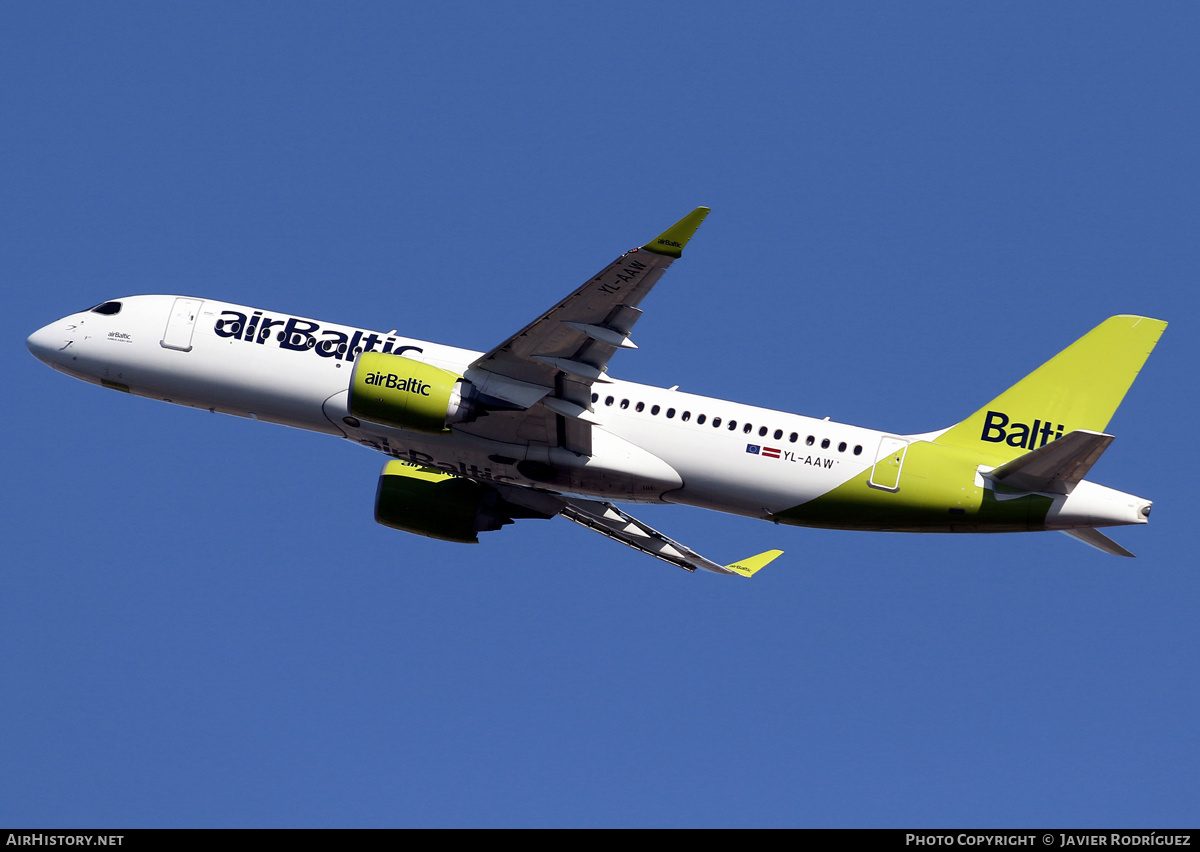 Aircraft Photo of YL-AAW | Airbus A220-371 (BD-500-1A11) | AirBaltic | AirHistory.net #673290