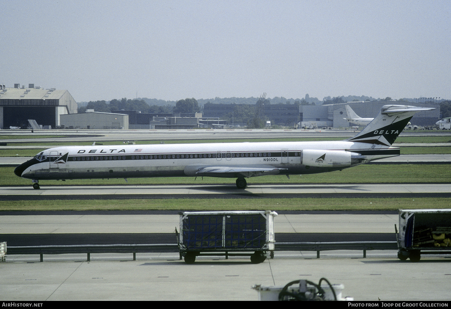 Aircraft Photo of N910DL | McDonnell Douglas MD-88 | Delta Air Lines | AirHistory.net #673297