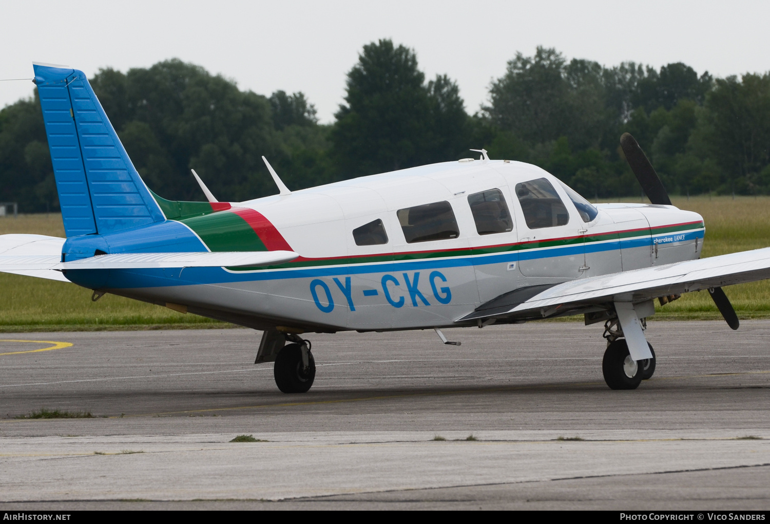 Aircraft Photo of OY-CKG | Piper PA-32RT-300 Lance II | AirHistory.net #673422