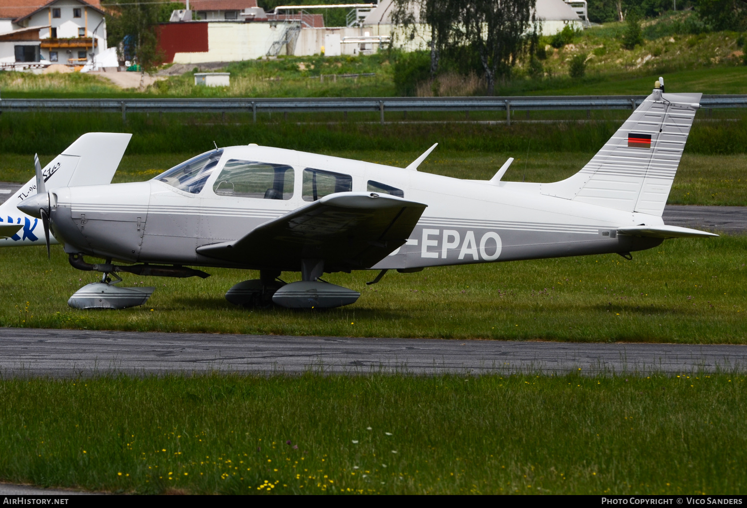 Aircraft Photo of D-EPAO | Piper PA-28-151 Cherokee Warrior | AirHistory.net #673451