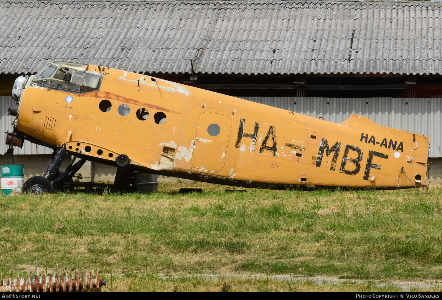 Aircraft Photo of HA-MBF / HA-ANA | Antonov An-2R | AirHistory.net #673459