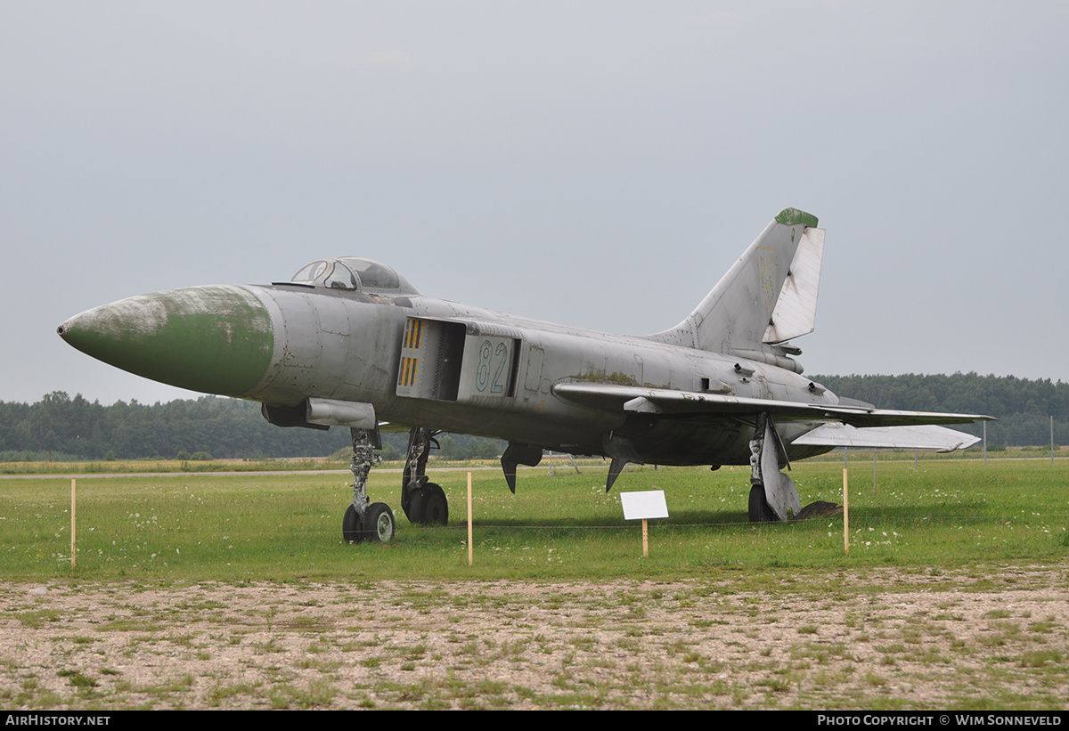 Aircraft Photo of 82 blue | Sukhoi Su-15TM | Ukraine - Air Force | AirHistory.net #673510