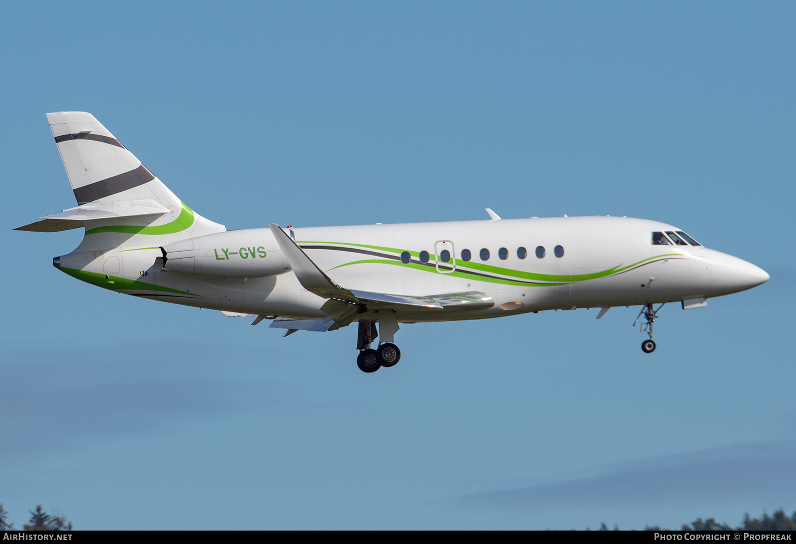 Aircraft Photo of LY-GVS | Dassault Falcon 2000S | AirHistory.net #673536