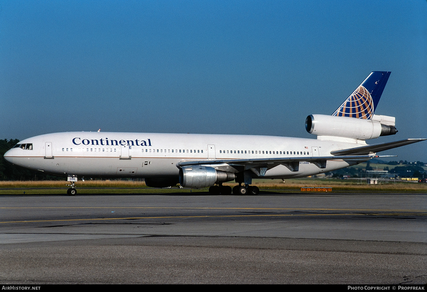 Aircraft Photo of N13086 | McDonnell Douglas DC-10-30 | Continental Airlines | AirHistory.net #673548