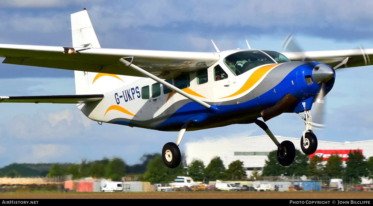 Aircraft Photo of G-UKPS | Cessna 208 Caravan I | UK Parachute Services | AirHistory.net #673558