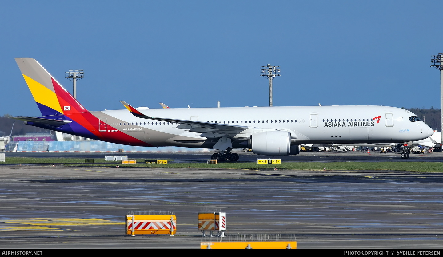 Aircraft Photo of HL8522 | Airbus A350-941 | Asiana Airlines | AirHistory.net #673596