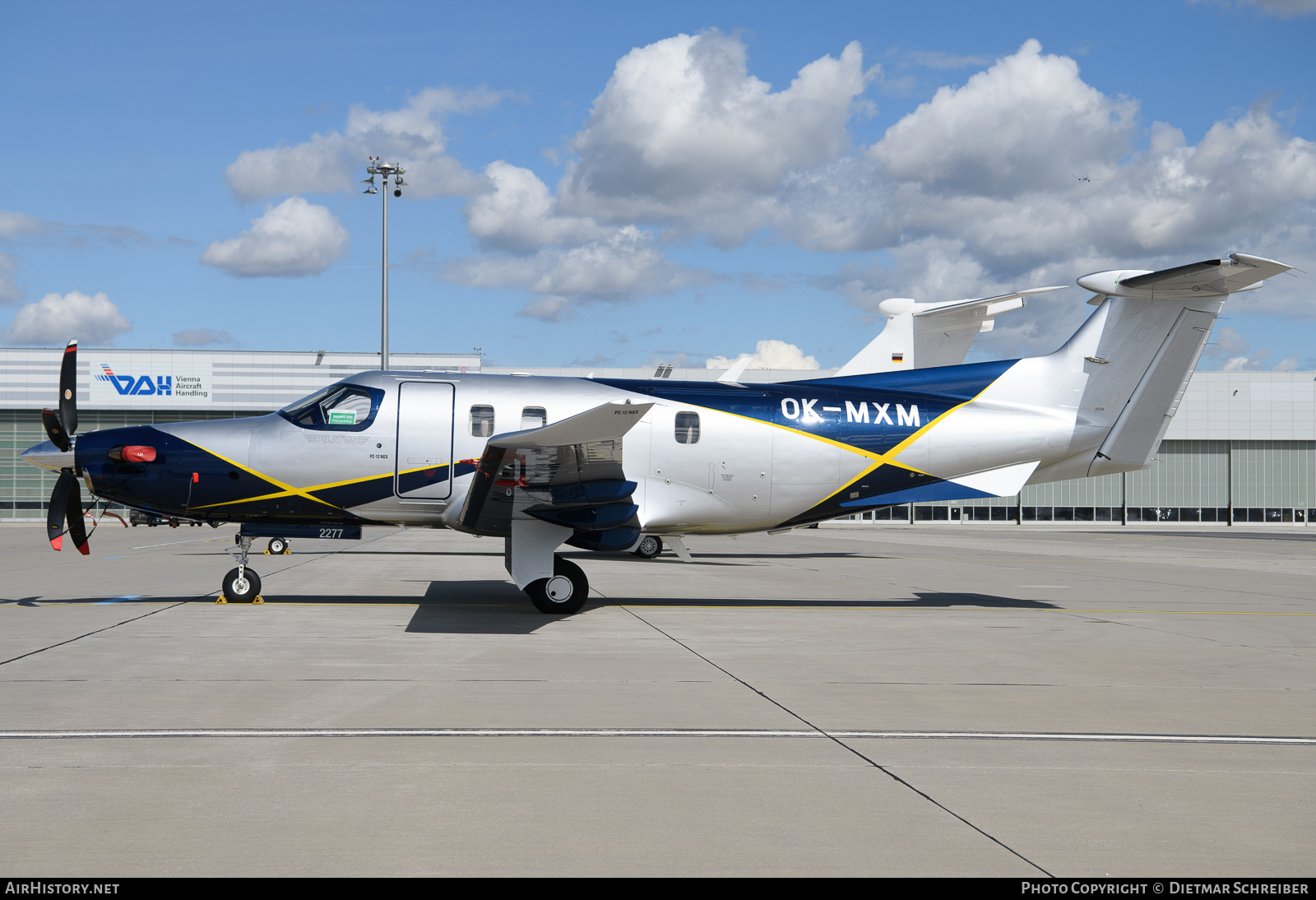 Aircraft Photo of OK-MXM | Pilatus PC-12NGX (PC-12/47E) | AirHistory.net #673603