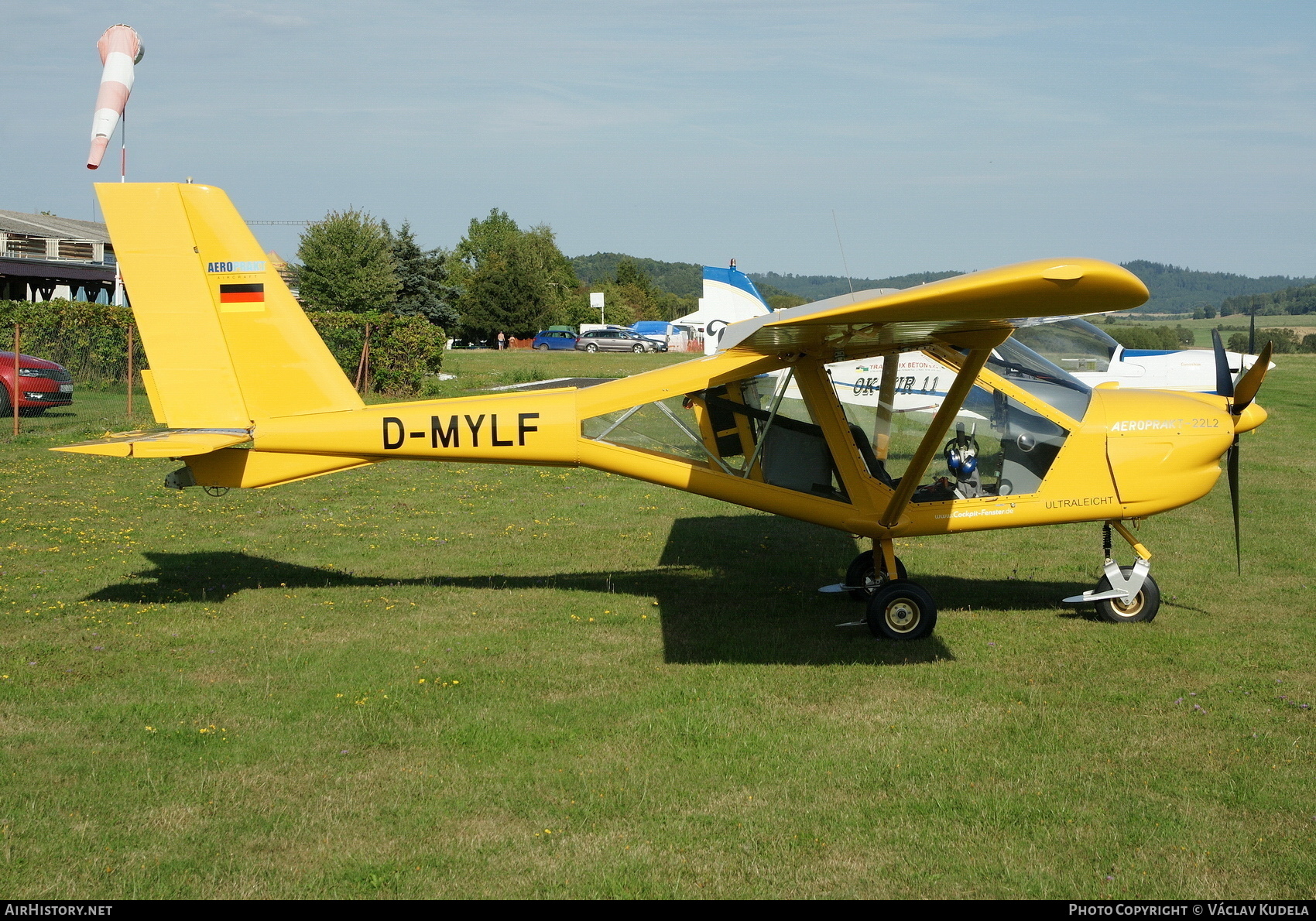 Aircraft Photo of D-MYLF | Aeroprakt A22L2 Vision | AirHistory.net #673642