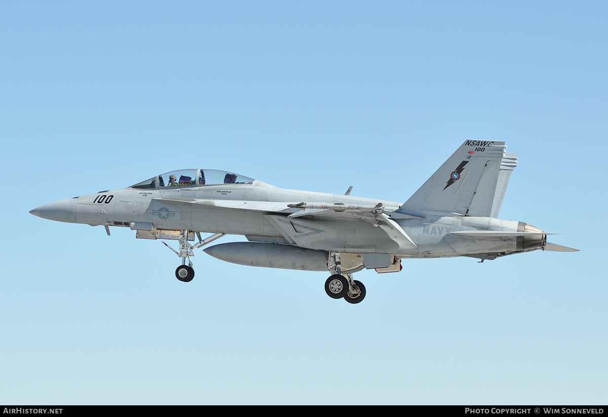 Aircraft Photo of 165795 | Boeing F/A-18F Super Hornet | USA - Navy | AirHistory.net #673650