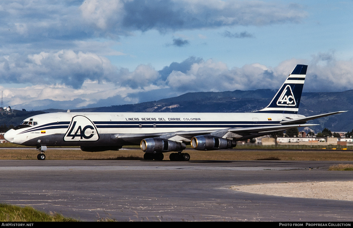 Aircraft Photo of HK-2632X | Douglas DC-8-54(F) | LAC - Líneas Aéreas del Caribe | AirHistory.net #673659