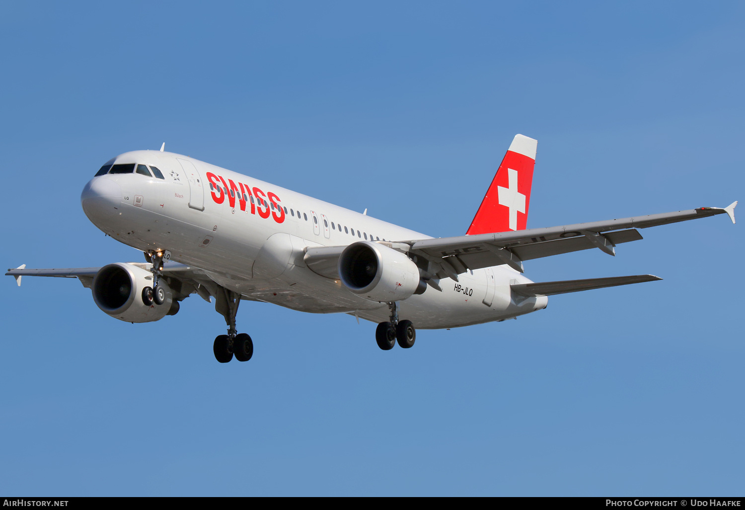 Aircraft Photo of HB-JLQ | Airbus A320-214 | Swiss International Air Lines | AirHistory.net #673696