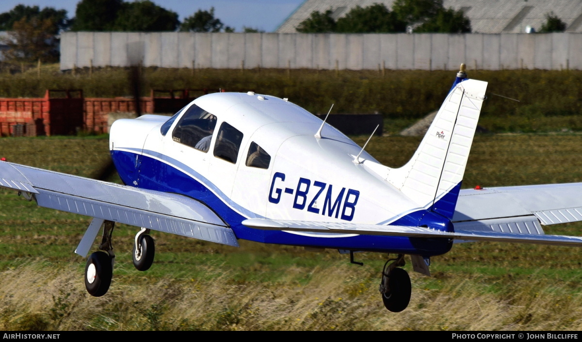 Aircraft Photo of G-BZMB | Piper PA-28R-201 Arrow III | AirHistory.net #673711